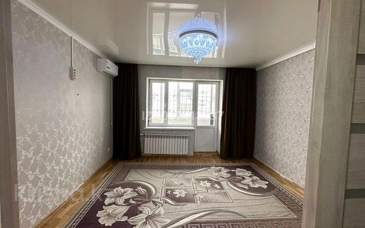 1-комнатная квартира · 50.4 м² · 1/9 этаж, мкр Кунаева 27 за 16.8 млн ₸ в Уральске — фото 2