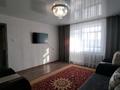 2-комнатная квартира, 54 м², 5/5 этаж посуточно, 5 микрорайон 15 за 10 000 〒 в Лисаковске — фото 2