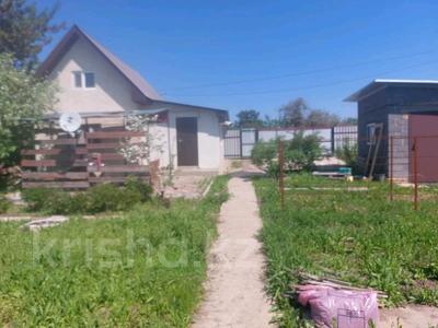 Отдельный дом · 2 комнаты · 50 м² · 10.28 сот., мкр Жулдыз, Цветочная — Путеец с/о за 11.5 млн ₸ в Уральске