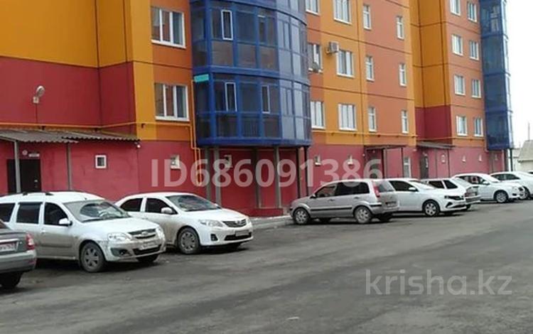 1-комнатная квартира · 40.1 м² · 3/9 этаж, мкр. Алмагуль, Амандосова за 150 000 ₸ в Атырау — фото 2