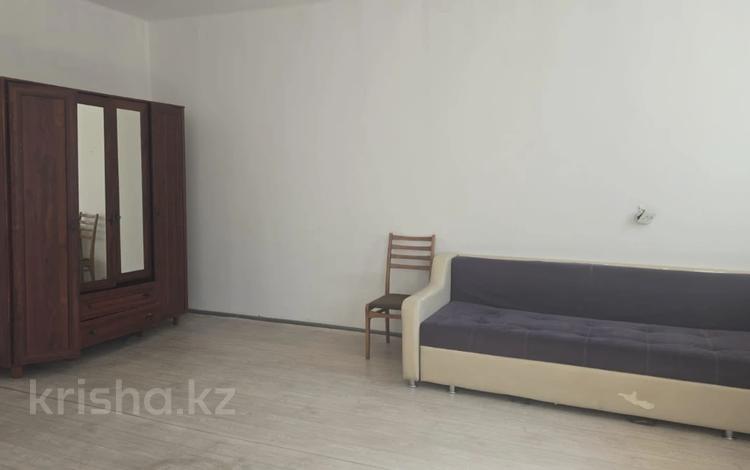 1-комнатная квартира · 36 м² · 2/2 этаж, Балпык Би 56 за 100 000 ₸ в Талдыкоргане — фото 3