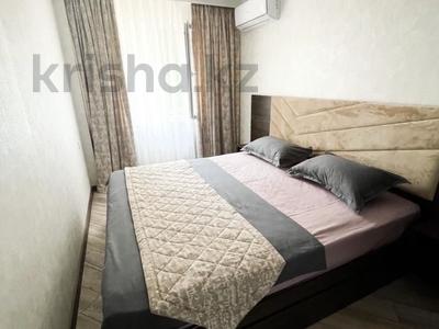 2-бөлмелі пәтер, 65 м², 2/10 қабат тәулік бойы, 18а мкр 10, бағасы: 12 000 〒 в Актау, 18-й мкр 