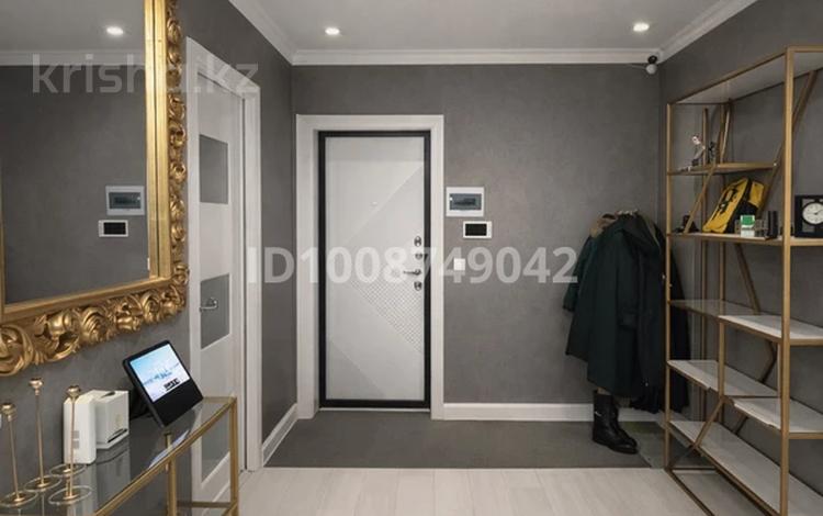 4-комнатная квартира · 80 м² · 2/5 этаж, 10 Мик 10 за 27.5 млн ₸ в Аксае — фото 2