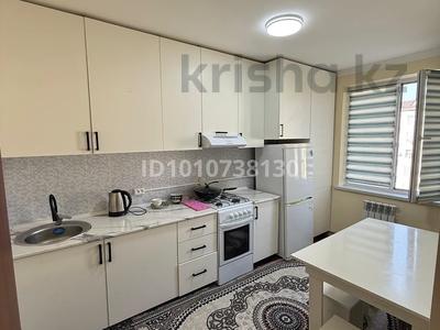 1-комнатная квартира · 35 м² · 5/5 этаж, Отырар 18 — Шнос, возле Олимпик центр за 15 000 ₸ в Туркестане