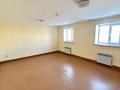 Свободное назначение, офисы, склады, кабинеты и рабочие места · 200 м² за 360 000 ₸ в Астане — фото 7