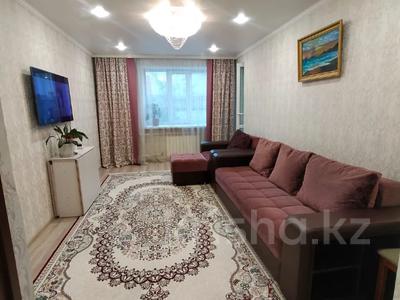 2-комнатная квартира, 53 м², 3/9 этаж, проспект Сатпаева 3 за 13 млн 〒 в Усть-Каменогорске