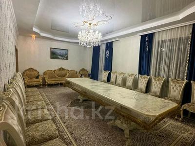 Дом · 5 комнат · 380 м², Наурыз 66 за 80 000 〒 в Кыргауылдах