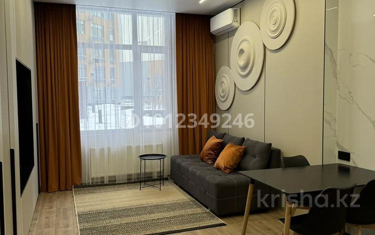 2-комнатная квартира · 50 м² · 2/17 этаж, Просп. Туран 52/6 за 300 000 ₸ в Астане, Нура р-н — фото 2