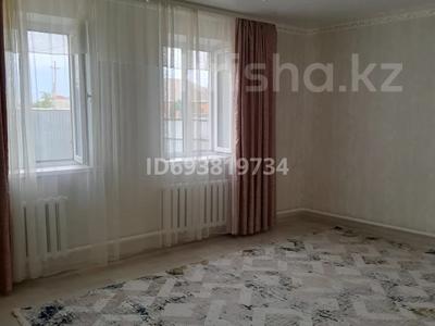 Отдельный дом · 4 комнаты · 150 м² · 10 сот., мкр Жумыскер, Сатан Шореева 76 за 25 млн ₸ в Атырау