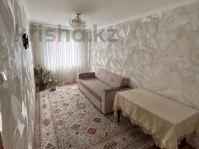 4-комнатная квартира · 73 м² · 4/5 этаж, 8 микрарайон 53 — Гостиница Шымкент Нур Отан за 29.5 млн ₸