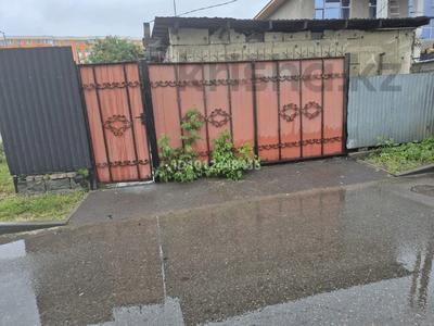 Жеке үй · 3 бөлме · 55 м² · 4.5 жүзд., Самғау ш/а 41 — Рыскулова петрова, бағасы: 46.2 млн ₸ в Алматы, Алатауский р-н