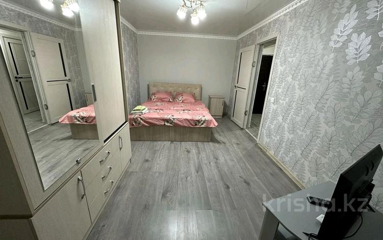 1-комнатная квартира, 30 м², 1/4 этаж помесячно, Айбергенова