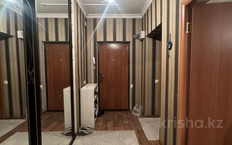 1-комнатная квартира, 60 м², 2/16 этаж, мкр Шугыла, Жуалы — Толе би