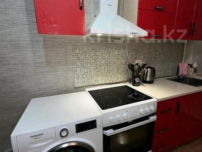 1-комнатная квартира · 37 м² · 2/9 этаж, Бухар Жырау 96 за 12.3 млн 〒 в Караганде, Казыбек би р-н