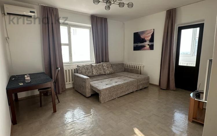 1-комнатная квартира · 45.5 м² · 12/12 этаж, мкр Самал-1 за 320 000 ₸ в Алматы, Медеуский р-н — фото 2