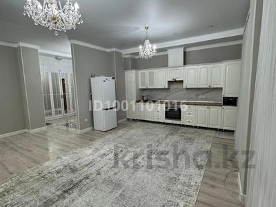 3-комнатная квартира · 103 м² · 4/10 этаж, Алии Молдагуловой 44 за 50 млн 〒 в Актобе