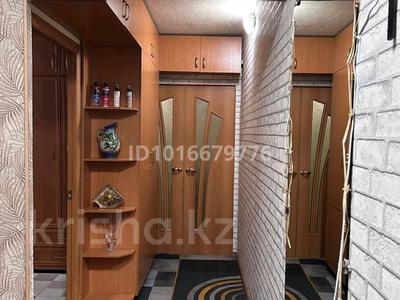 3-бөлмелі пәтер · 62.2 м² · 2/5 қабат, Айнабұлақ-3 ш/а. 95, бағасы: 300 000 ₸ в Алматы, Жетысуский р-н