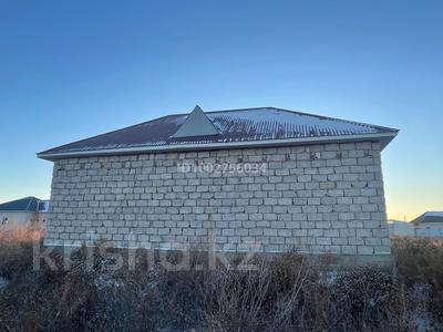 Часть дома · 2 комнаты · 55 м² · 8 сот., 27-й пер. 13 — Байтерек 1 за 3.6 млн 〒 в 