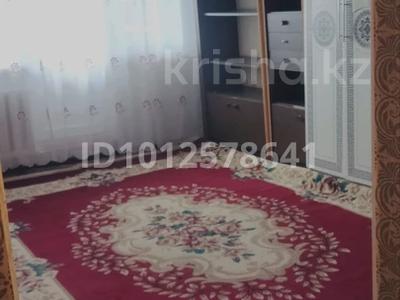 1-бөлмелі пәтер · 32 м² · 4/5 қабат, мкр Акбулак 13 — На против Заправка, рядом Даниал даму магазин, бағасы: 85 000 ₸ в Таразе