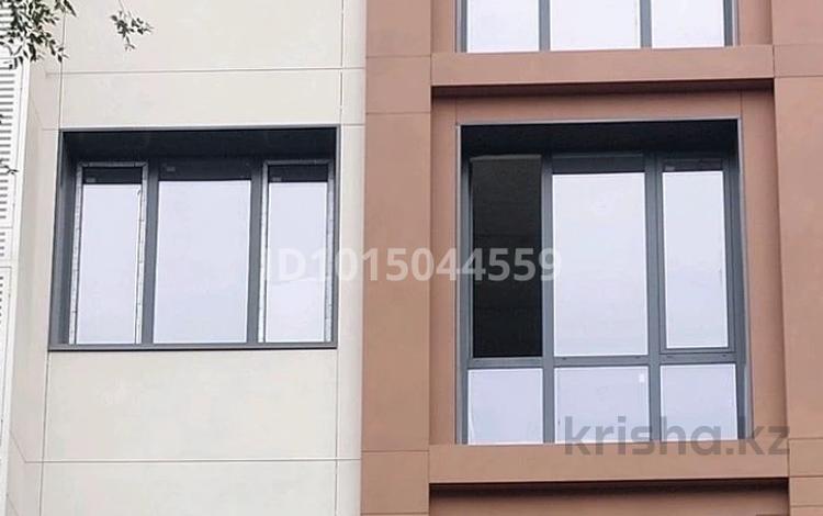 1-бөлмелі пәтер · 36 м² · 9/9 қабат, Шашкина 3/1, бағасы: ~ 47.2 млн ₸ в Алматы, Бостандыкский р-н — фото 2