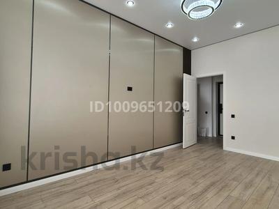 1-комнатная квартира · 37 м² · 4/9 этаж, Есенберлина 94 за 25 млн 〒 в Усть-Каменогорске