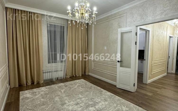 2-комнатная квартира · 62 м² · 8/14 этаж, Казыбек Би 9/1 за 400 000 ₸ в Астане, Нура р-н — фото 2