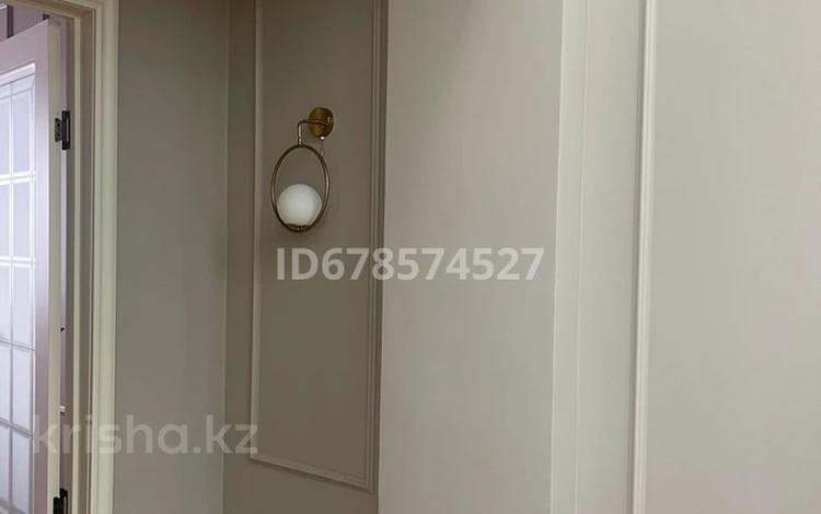 4-комнатная квартира, 160 м², 2/12 этаж, Козбагарова — Гостиница Иртыш за 92 млн 〒 в Семее — фото 5