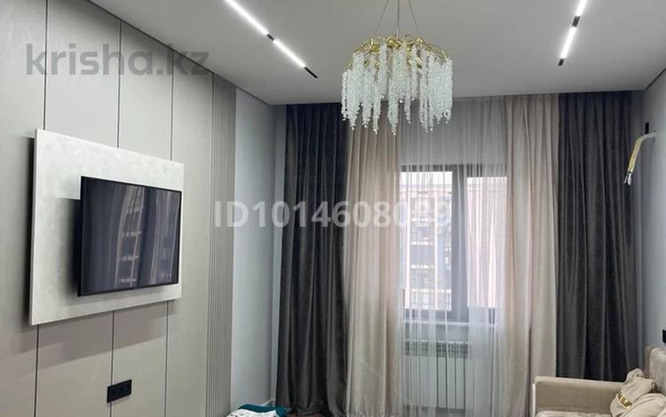 2-комнатная квартира · 50 м² · 11/12 этаж, мкр Шымсити 1/27 за 200 000 ₸ в Шымкенте, Абайский р-н — фото 2