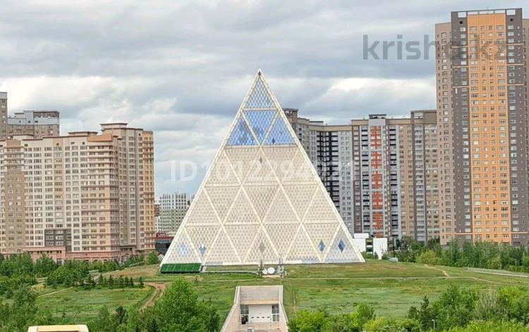 2-бөлмелі пәтер · 85.5 м² · 7/18 қабат, Калдаякова 11, бағасы: 40.5 млн ₸ в Астане, Сарайшык р-н — фото 2