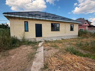 Жеке үй · 4 бөлме · 130 м² · 5 жүзд., Ескі аэропорт ш/а. 1, бағасы: 26 млн ₸ в Уральске, мкр Старый Аэропорт