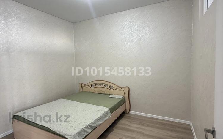 3-комнатная квартира · 51 м² · 3/7 этаж, Муканова за 250 000 ₸ в Караганде, Казыбек би р-н — фото 2