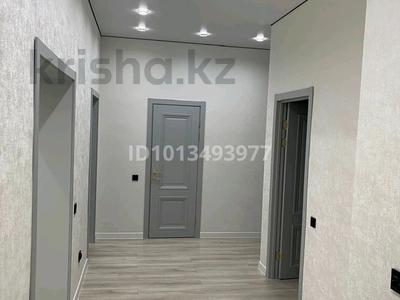 3-комнатная квартира · 98 м² · 3/5 этаж, Муканова 55г за 56.5 млн ₸ в Караганде, Казыбек би р-н