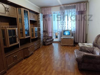 2-комнатная квартира, 63.3 м², 4/4 этаж, Тауке хана пр-т (бывш. Коммунистический пр-т) — Мега Планет, Гарант ,ЦУМ за 23 млн 〒 в Шымкенте, Аль-Фарабийский р-н