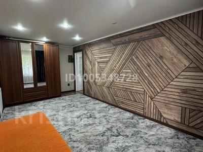 2-комнатная квартира · 42.9 м² · 1/5 этаж, Жунисова 186 за 14.5 млн 〒 в Уральске