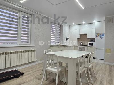 3-комнатная квартира · 88 м² · 9/10 этаж, Самал 82 — Коняхина за 41 млн 〒 в Уральске