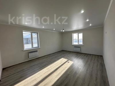 Отдельный дом · 4 комнаты · 117.4 м² · 10 сот., жилой массив Кызылжар, Жилой массив Кызылжар 3 978/20 за 35 млн ₸ в Актобе