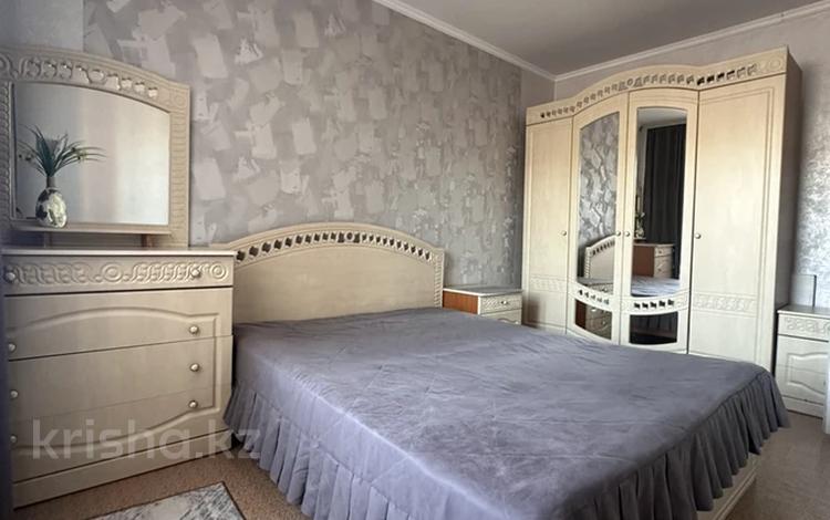 2-бөлмелі пәтер · 70 м² · 4/9 қабат, Шакарима 54 — Кабанбай Батыра, бағасы: 13 000 ₸ в Семее — фото 12
