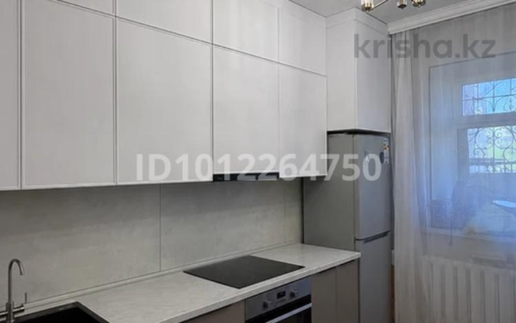 2-бөлмелі пәтер · 50 м² · 1/9 қабат, ул. Сауран 6, бағасы: 36 млн ₸ в Астане, Есильский р-н — фото 2