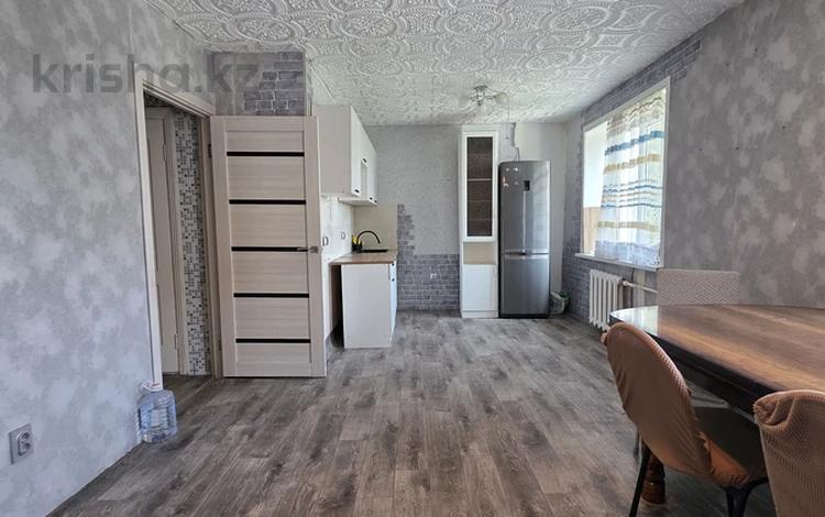 2-комнатная квартира · 69.4 м² · 9/9 этаж, мкр Юго-Восток, Карбышева 14 за 15.9 млн ₸ в Караганде, Казыбек би р-н — фото 2