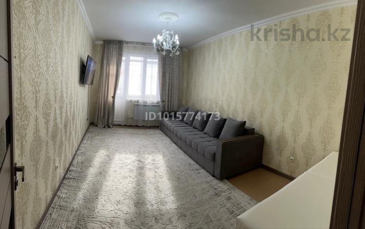 3-бөлмелі пәтер · 90 м² · 2/10 қабат, Ақбұлақ ш/а. 37 — улица Суатколь, бағасы: 50 млн ₸ в Алматы, Алатауский р-н — фото 2