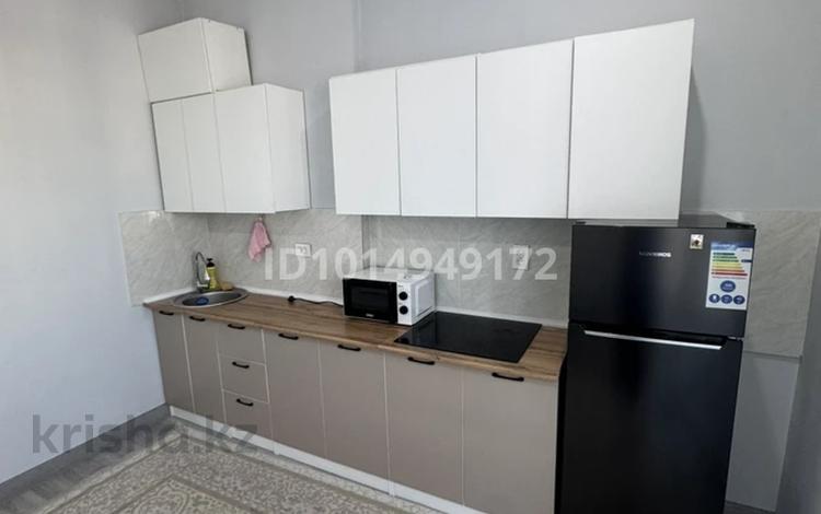 1-бөлмелі пәтер · 45 м² · 16/16 қабат, Сырым батыр 2, бағасы: 25 млн ₸ в Шымкенте — фото 2