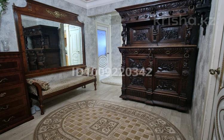4-бөлмелі пәтер · 76 м² · 9/10 қабат, мкр Юго-Восток, строителей 7, бағасы: 32.5 млн ₸ в Караганде, Казыбек би р-н — фото 6