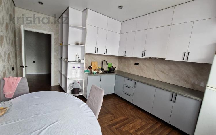 2-комнатная квартира · 75 м² · 9/10 этаж, Толе би 285/8 к1, 285/8 к2, 285/8 к3, 285/8 к4, 285/8 к5, 285/8 к6, 285/8 к7, 285/8 к8, 285/8 к9, 285/8 к10, 285/8 к11 за 45.5 млн ₸ в Алматы, Ауэзовский р-н — фото 4