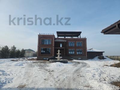 Отдельный дом · 7 комнат · 669 м² · 77.4 сот., Карасай, Жандосовский с/о, с.Жандосов, ул.Қызғалдақ, участок 1А за ~ 175 млн 〒 в Алматинской обл.
