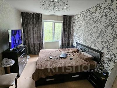 3-комнатная квартира · 60 м² · 2/4 этаж, Мкр №2 за 30 млн ₸ в Алматы, Ауэзовский р-н