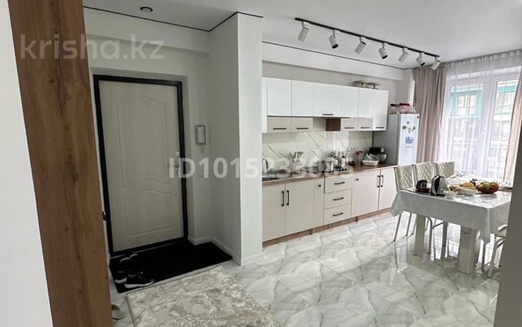 1-комнатная квартира · 42 м² · 2/6 этаж, Жунисова 2/13 к7 за 230 000 ₸ в Алматы, Наурызбайский р-н — фото 2