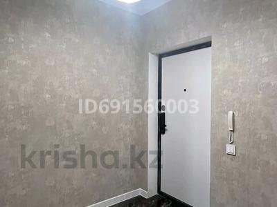 2-бөлмелі пәтер, 56 м², 8/8 қабат, Туран 89 — Қабанбай батыра, бағасы: 35 млн 〒 в Астане, Есильский р-н