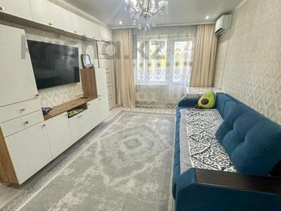 2-комнатная квартира · 44 м² · 4/5 этаж, талдыкорган 4мкр за 17 млн 〒 в Талдыкоргане, мкр Жастар