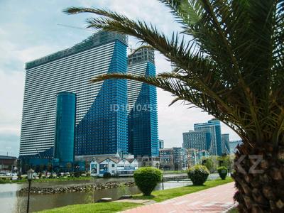 1-комнатная квартира · 29 м² · 39/55 этаж, Шериф Химшиашвили 7Б — Новый бульвар , Дом юстиции за 27 млн 〒 в Батуми