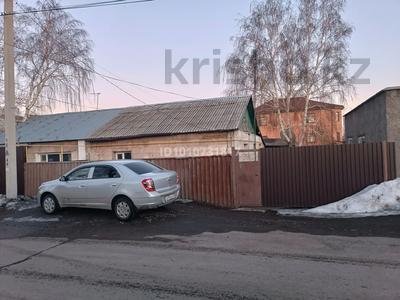 Часть дома · 4 комнаты · 65 м² · 9 сот., Тургенева 49/2 за 40 млн 〒 в Караганде, Казыбек би р-н
